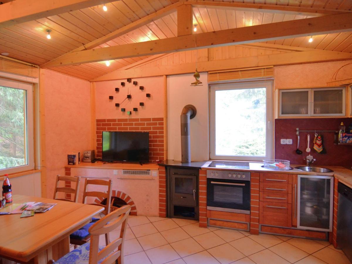 Beautiful Holiday Home With Covered Veranda Friedrichroda Exteriér fotografie